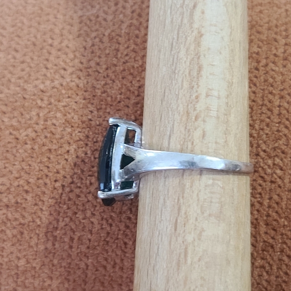 Emerald Green Teardrop Solitaire Ring, Sterling Silver Setting - Picture 5 of 11